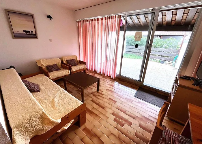 Apartment T3, 6 Pers., Front De Mer, Parking - Fr-1-607-199